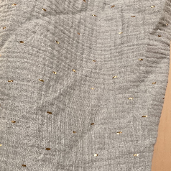 Tisu Nursing Cover - Picture 2 of 3